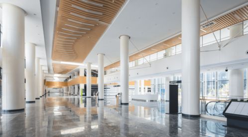 精品筑博 傳承與現代共融的醫院場所——以吳江經濟技術開發區人民醫院為例，探索新興能源技術研發的醫療實踐