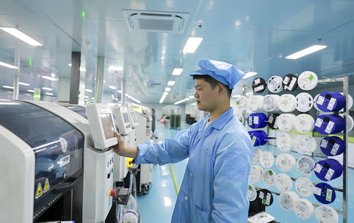 江西做對了什么 以新興能源技術研發(fā)推動商貿(mào)消費與招商引資雙萬億升級